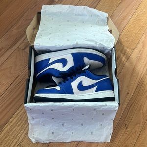 Jordan 1 Low Royal Blue